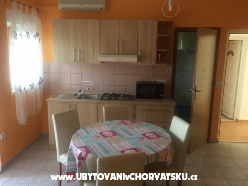 Apartment Adria - ostrov Vir Croatia