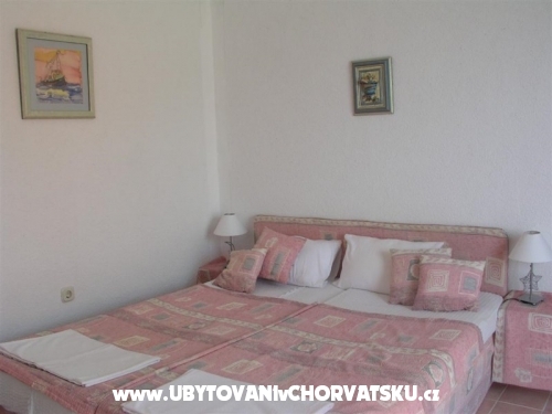 Villa Mama Barii - ostrov Vir Croatia