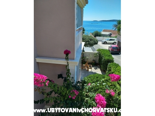 Vis - Apartamenty Utrobicic - ostrov Vis Chorwacja