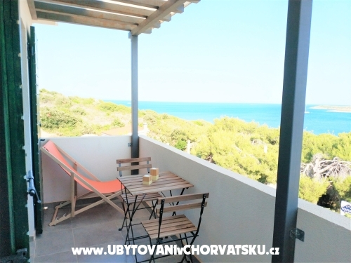 Apartments Lac - House More - ostrov Vis Croatia