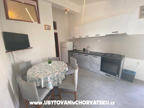 Apartments Angela Tribunj - Vodice Croatia