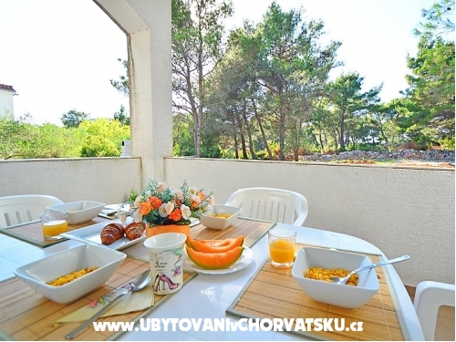 Apartments Bruno - Vodice Croatia