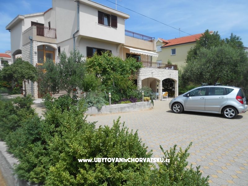 Apartmány Mira