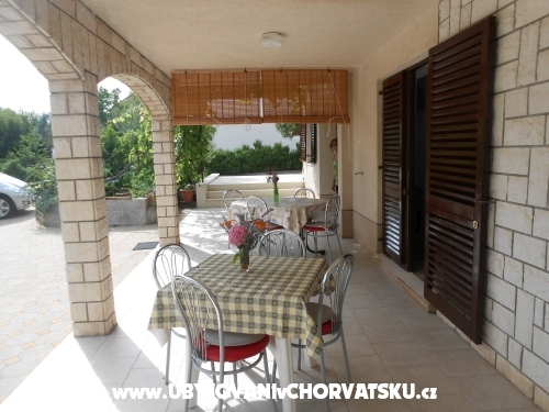 Apartmanok Mira - Vodice Horvtorszg