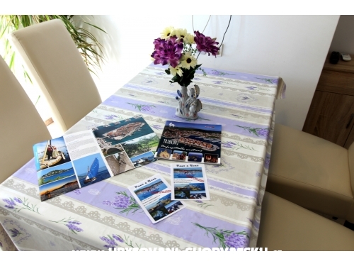 Apartments i sobe trus - Vodice Croatia