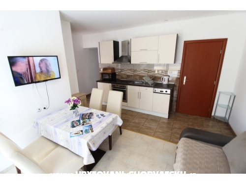 Apartmny i sobe trus - Vodice Chorvtsko