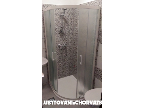 Apartmny i sobe trus - Vodice Chorvtsko