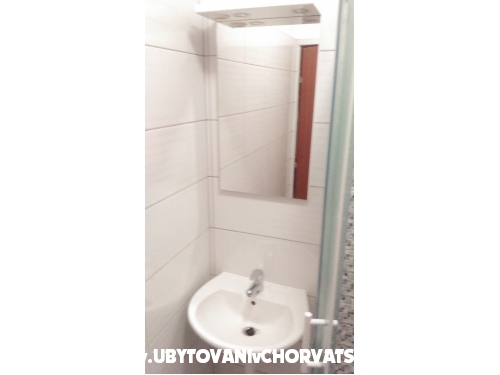 Apartmny i sobe trus - Vodice Chorvtsko