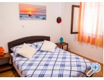 Appartements Nenadi - Vodice Kroatien