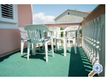 Appartements Nenadi - Vodice Kroatien