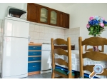 Appartements Nenadi - Vodice Kroatien