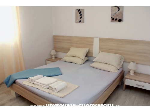 Apartments Petar - House - Vodice Croatia