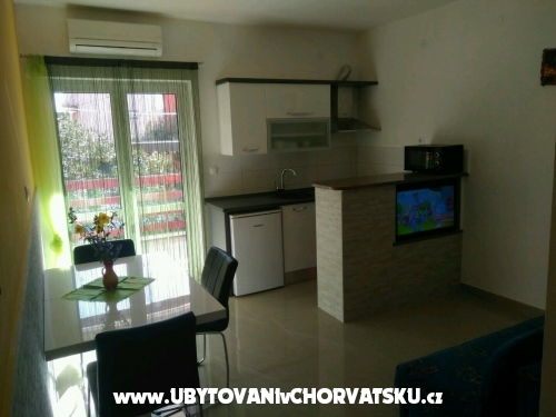 Appartements Stancic - Vodice Kroatien