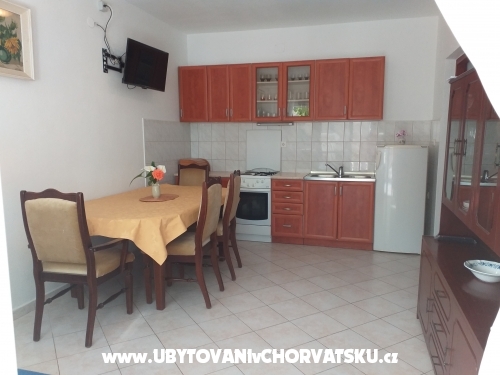 Apartman Ivan (15m from  beach) - Vodice Horvátország