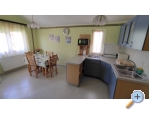 Appartement  VESNA - Vodice Kroatien