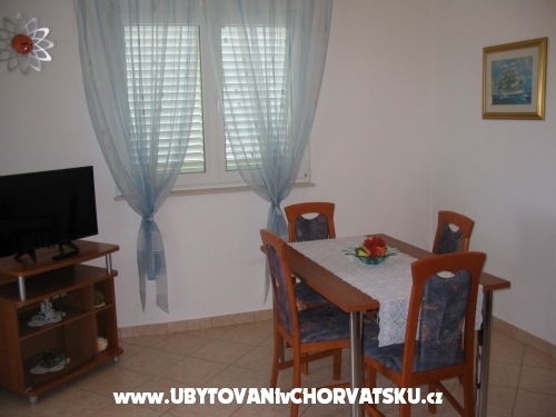 Apartments Duzelovi dvori - Vodice Croatia