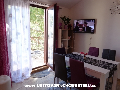 Apartmány  IVAN - Vodice Chorvatsko