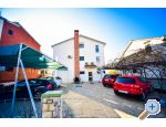 Ivan Apartments &amp; Rooms - Zadar Croatia
