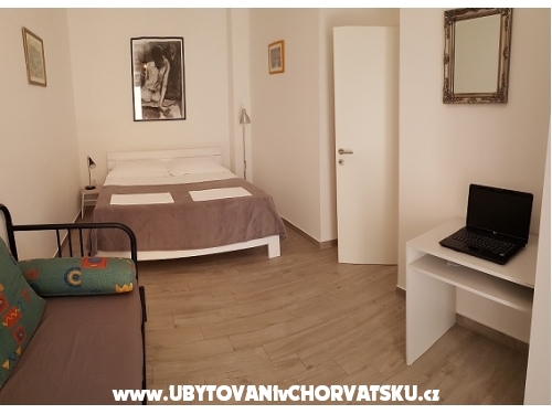 Apartments Ružica - Zaostrog Croatia
