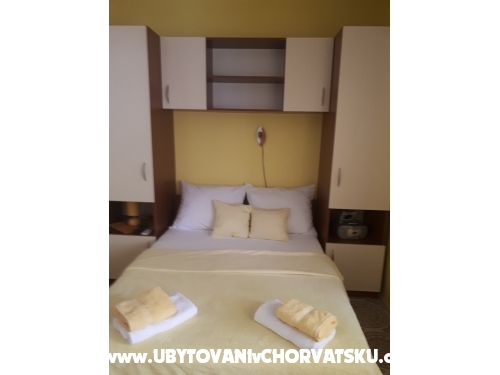 Apartmny Beti - ivogoe Chorvtsko