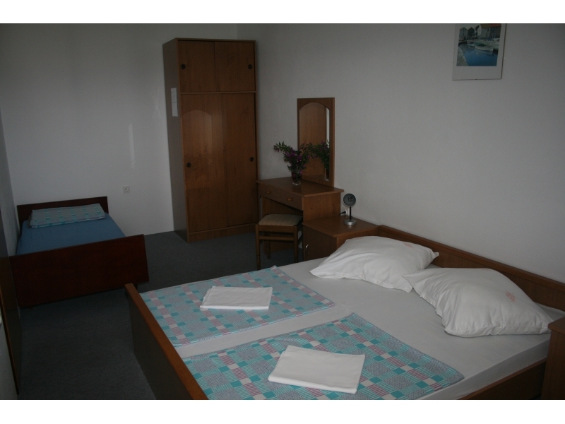 Apartmanok Denis - ivogoe Horvtorszg