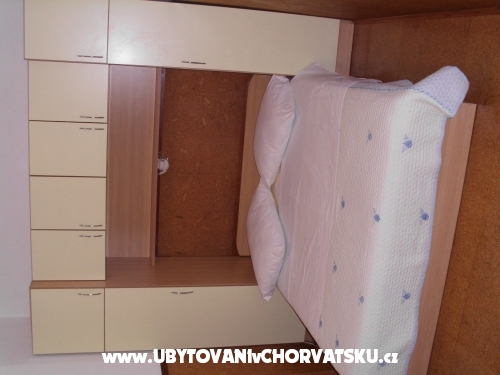 Apartmaji MV - Živogošče Hrvaška