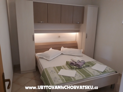 Appartementen MV - Živogošče Kroatië
