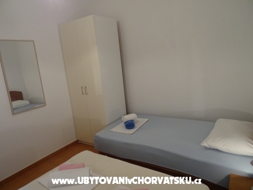 Apartmaji NEDA - Živogošče Hrvaška