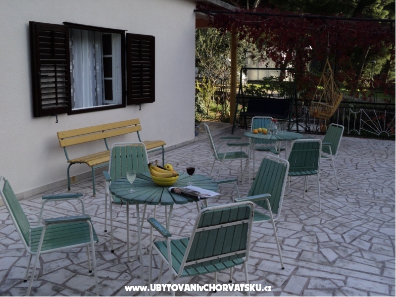 Appartements BEBA - Baka Voda Croatie