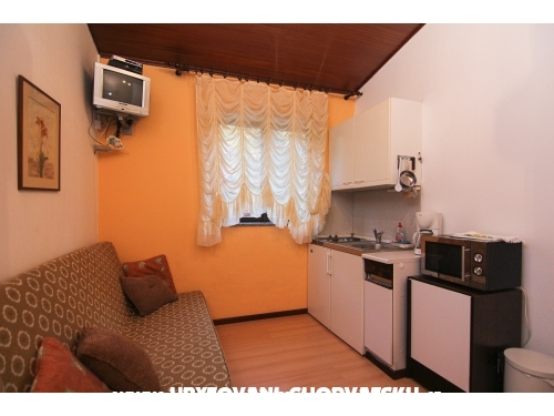 Appartements dominovic-Mladinov - Baka Voda Croatie