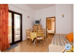 Appartements Jurii - Baka Voda Kroatien