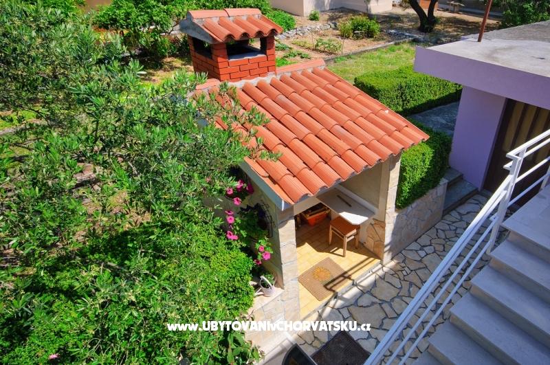 Villa LILLA – Ferienwohnung Baska Voda, Kroatien – Foto 3