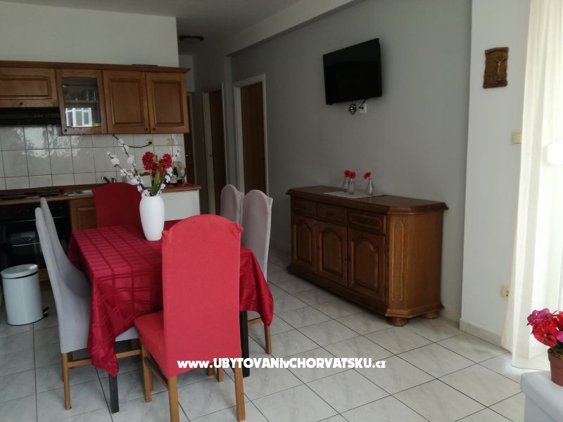 Appartement Ana – Ferienwohnung Baska Voda, Kroatien – Foto 3