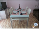 Apartmaji Danese - Baka Voda Hrvaka