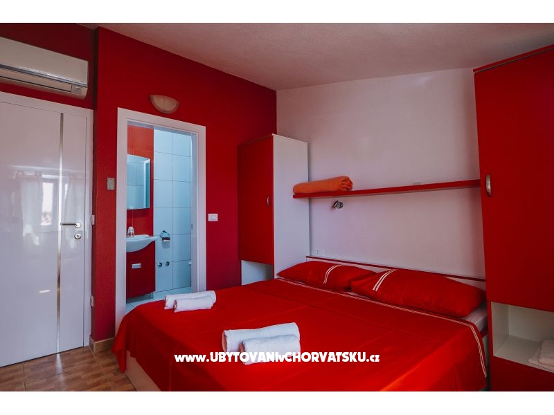 Deluxe Ferienwohnungen Centar – Ferienwohnung Baska Voda, Kroatien – Foto 11