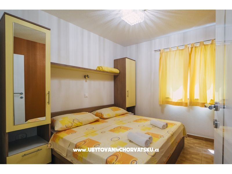 Deluxe Ferienwohnungen Centar – Ferienwohnung Baska Voda, Kroatien – Foto 2