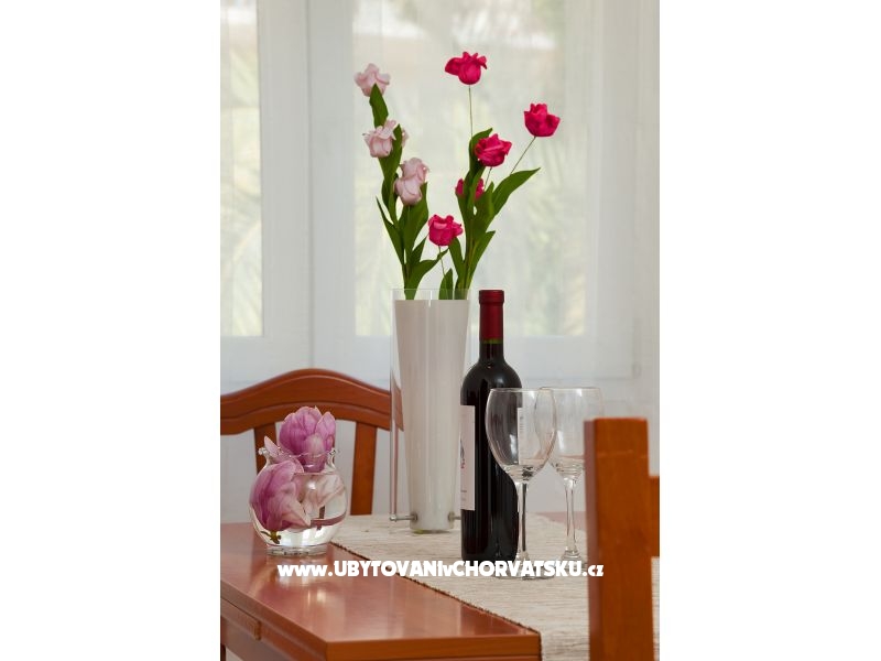 Haus  Marta – Ferienwohnung Baska Voda, Kroatien – Foto 14