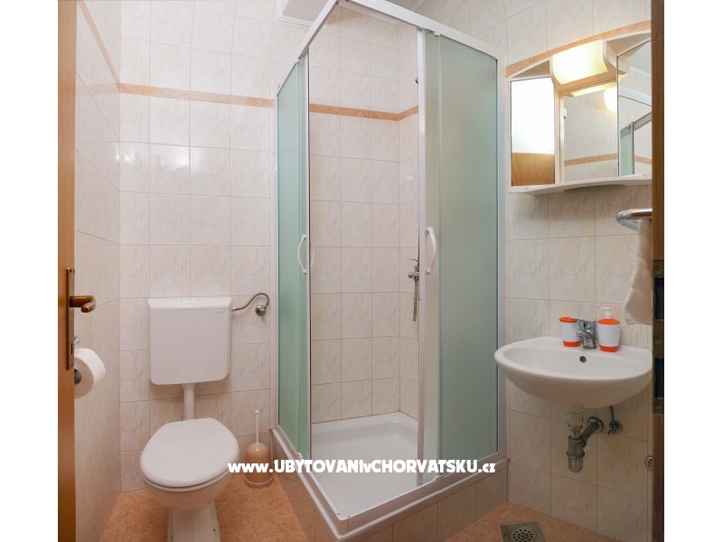 Haus  Marta – Ferienwohnung Baska Voda, Kroatien – Foto 16