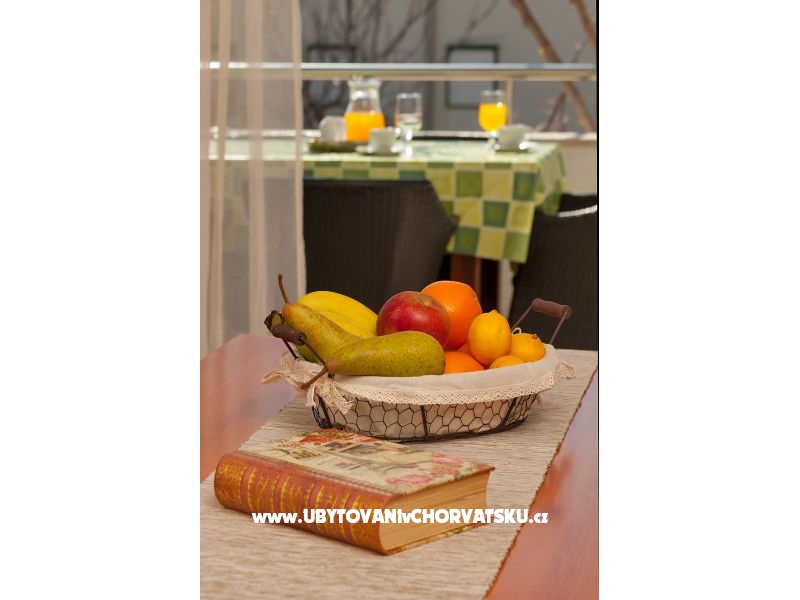 Haus  Marta – Ferienwohnung Baska Voda, Kroatien – Foto 8