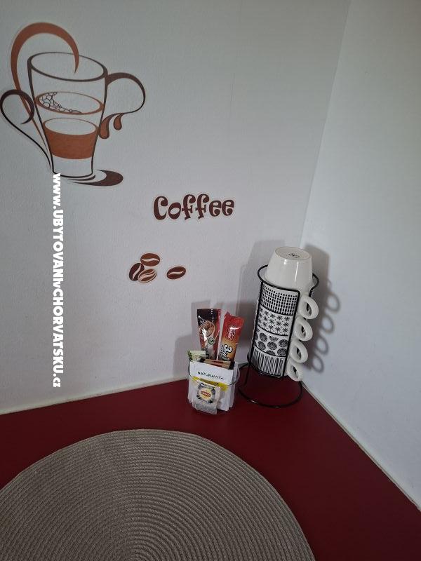 APARTMANI Saric K – Ferienwohnung Baska Voda, Kroatien – Foto 47