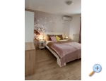 APARTMANI Saric K i M - Baka Voda Kroatien
