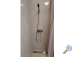 APARTMANI Saric K i M - Baka Voda Kroatien