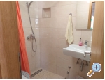 APARTMANI Saric K i M - Baka Voda Kroatien