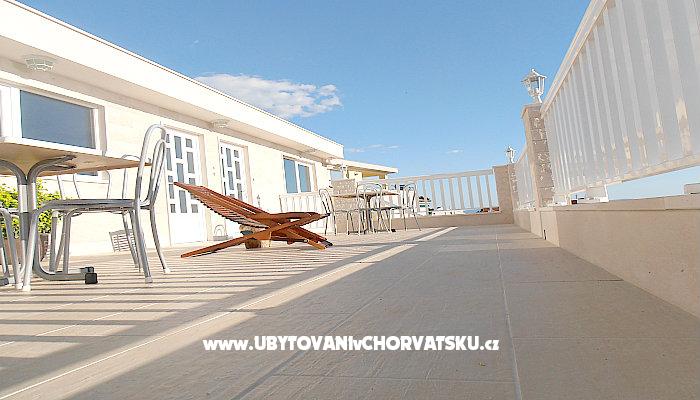 Appartement Villa Bonaca  – Ferienwohnung Baska Voda, Kroatien – Foto 11