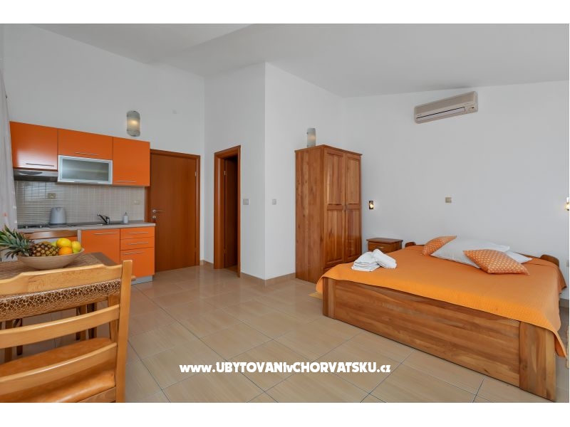 Villa Juric – Ferienwohnung Baska Voda, Kroatien – Foto 6