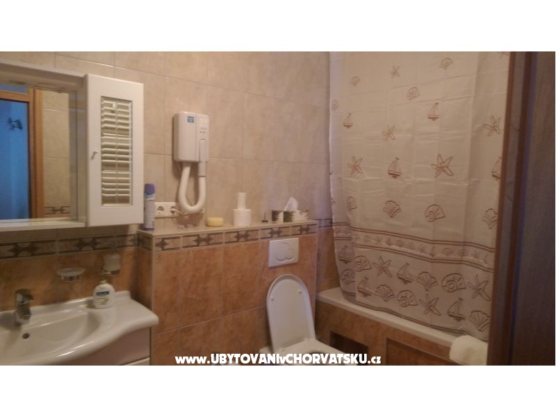 Apartment Lucija – Ferienwohnung Betina, Kroatien – Foto 6