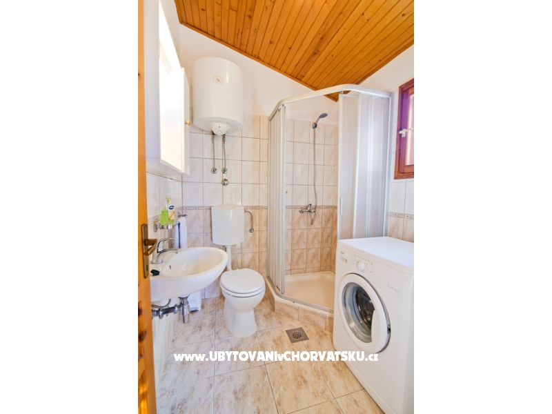 Appartements Ana – Ferienwohnung Betina, Kroatien – Foto 14