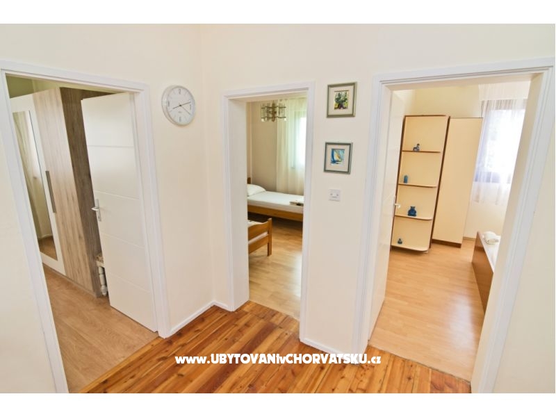Appartements Ana – Ferienwohnung Betina, Kroatien – Foto 8