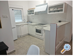 Appartements Lantina - Betina Kroatien