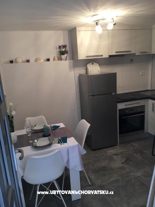 Kuća Lukin – Ferienwohnung Betina, Kroatien – Foto 3